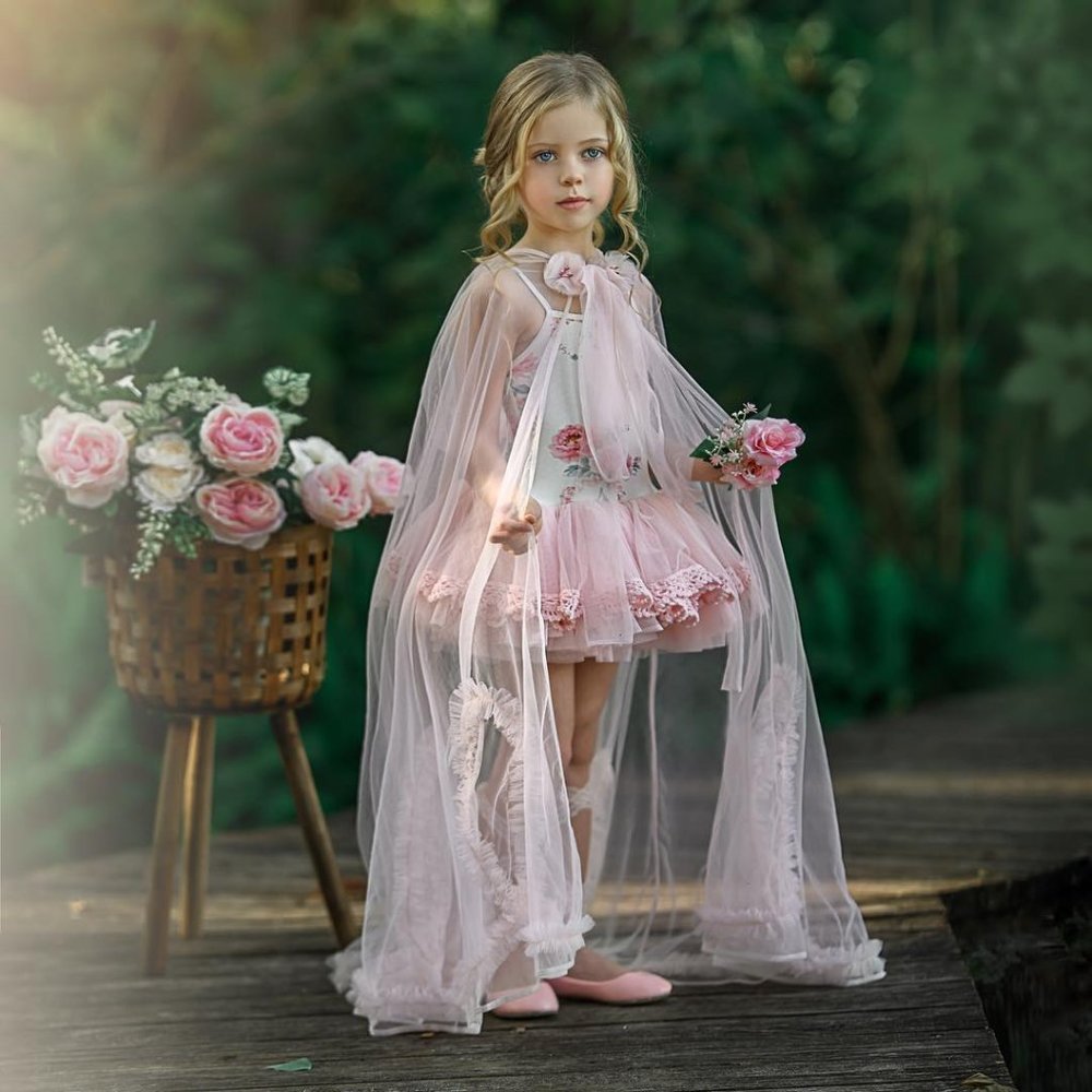 Dollcake Alisha Cape NWT